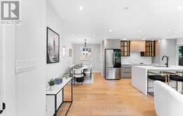 22 ARNPRIOR ROAD | Toronto Ontario | Slide Image Nine