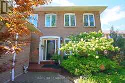 3530 KINGBIRD COURT | Mississauga Ontario | Slide Image Two