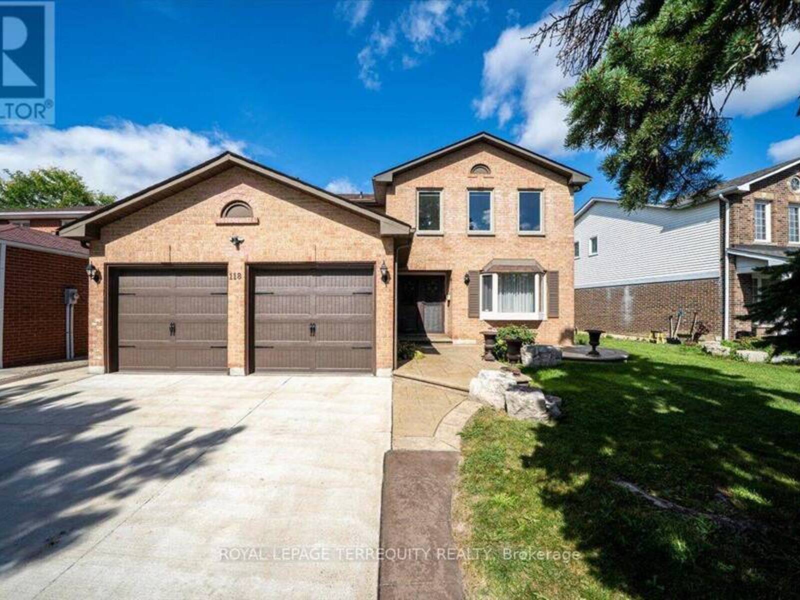 118 LEANDER STREET, Brampton, Ontario L6S 3N8