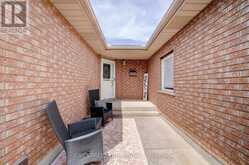 8223 MARCON STREET | Niagara Falls Ontario | Slide Image Three