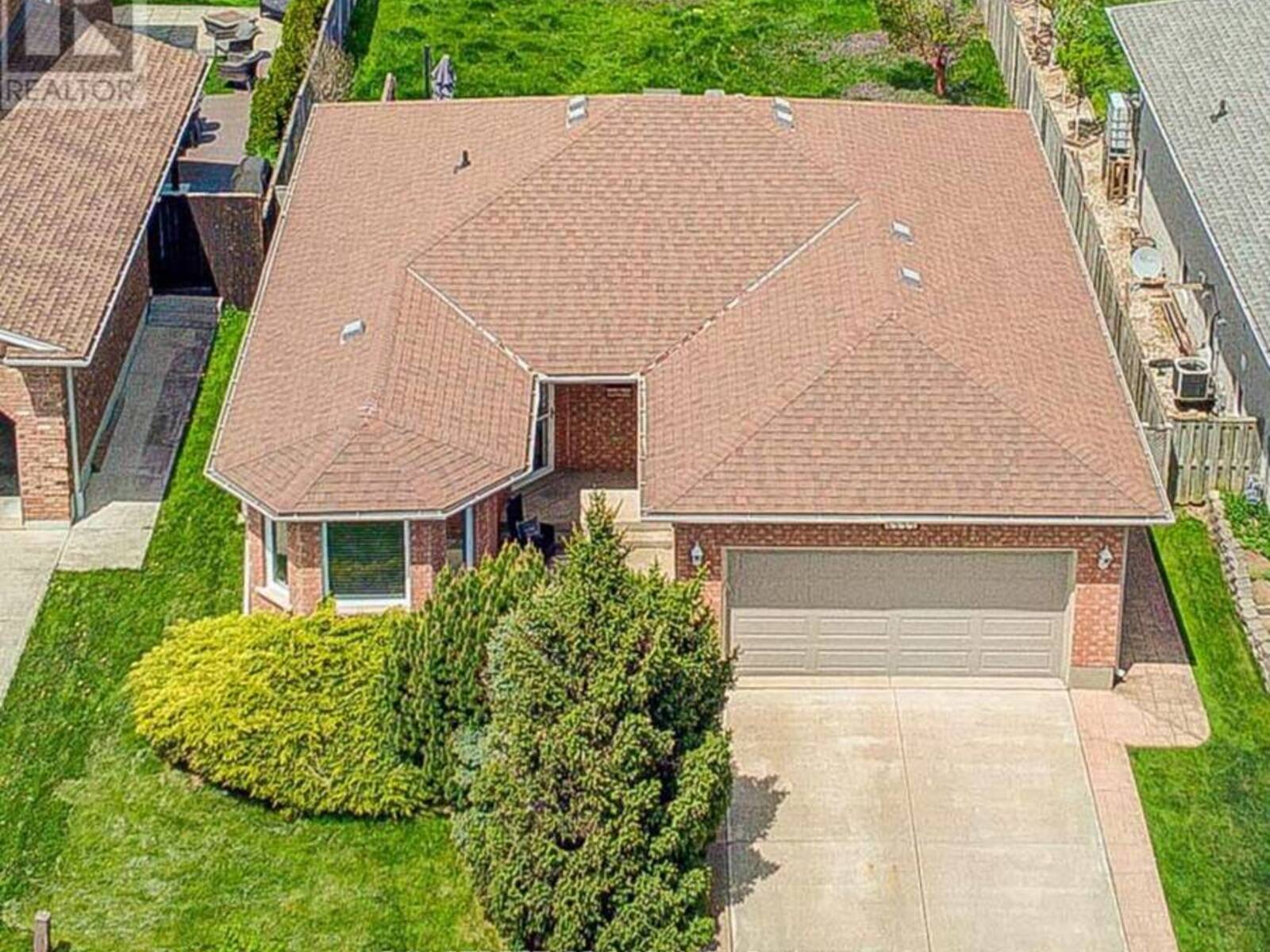 8223 MARCON STREET, Niagara Falls, Ontario L2H 3A9