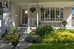 7 PAULANDER AVENUE | Toronto Ontario | Slide Image Four