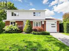 400 HANDLEY CRESCENT | Newmarket Ontario | Slide Image Fifty