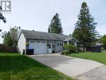 402 WEST STREET | Tay Ontario | Slide Image Three
