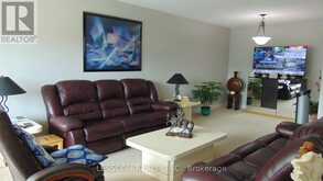 335 ROYAL SALISBURY WAY | Brampton Ontario | Slide Image Seven