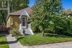 28 THORA AVENUE | Toronto Ontario | Slide Image Three