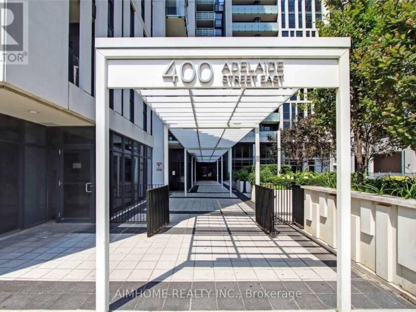 706 - 400 ADELAIDE STREET E, Toronto, Ontario M5A 4S3