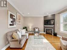 127 RUSSELL JARVIS DRIVE | Markham Ontario | Slide Image Nine