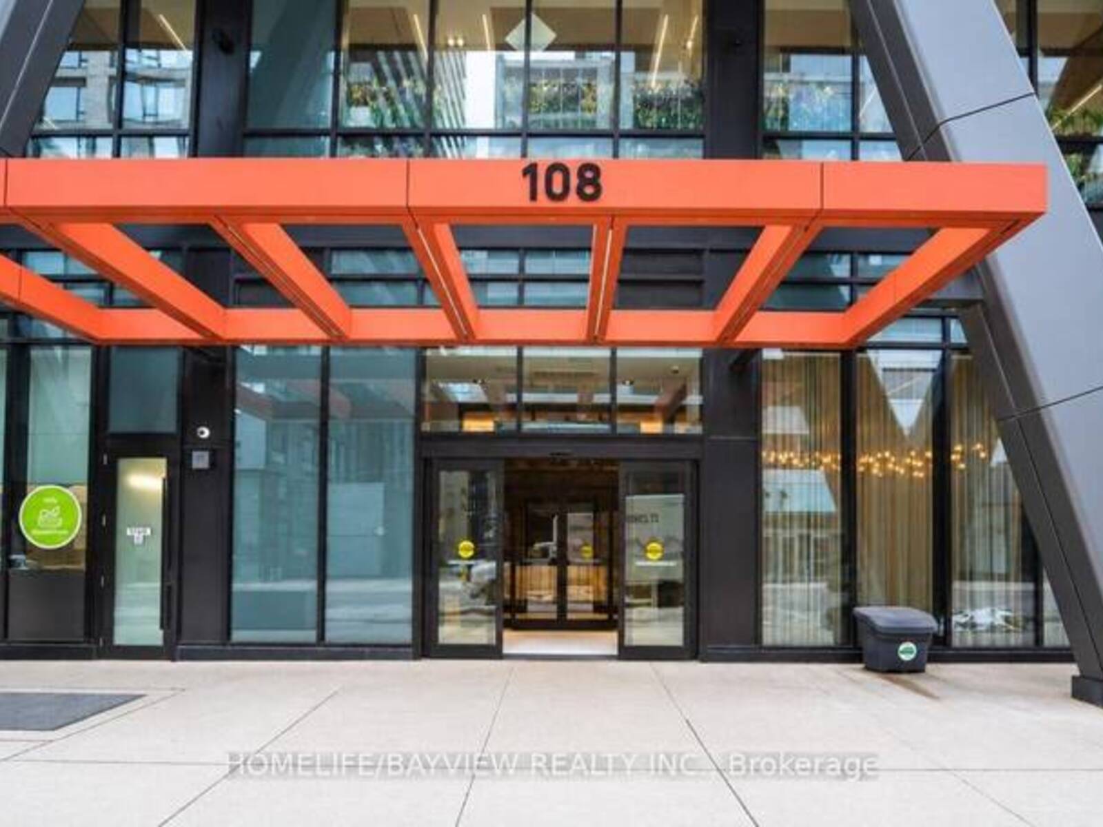 1226 - 108 PETER STREET, Toronto, Ontario M5V 0W2