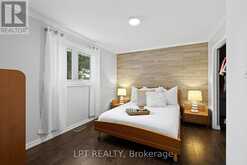 40 ROSEMARY LANE | Georgina Ontario | Slide Image Twelve