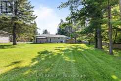 40 ROSEMARY LANE | Georgina Ontario | Slide Image Two