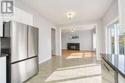 59 WHEELWRIGHT DRIVE | Richmond Hill Ontario | Slide Image Twelve