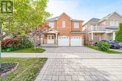 59 WHEELWRIGHT DRIVE | Richmond Hill Ontario | Slide Image Two