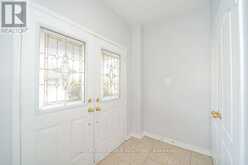 59 WHEELWRIGHT DRIVE | Richmond Hill Ontario | Slide Image Three