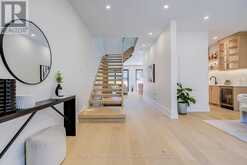 5 BRADBURY CRESCENT | Toronto Ontario | Slide Image Four