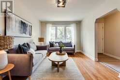 32 WIGAN CRESCENT | Toronto Ontario | Slide Image Six