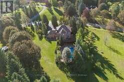 64 ELDERBERRY TRAIL | Aurora Ontario | Slide Image Twelve
