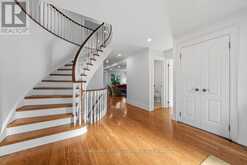 64 ELDERBERRY TRAIL | Aurora Ontario | Slide Image Sixteen