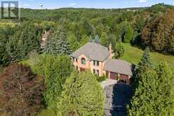 64 ELDERBERRY TRAIL | Aurora Ontario | Slide Image Three