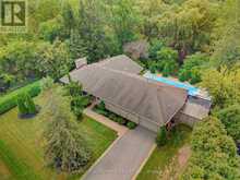 1316 NEVARC DRIVE | Burlington Ontario | Slide Image Two