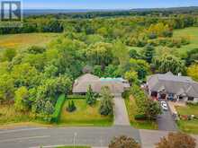 1316 NEVARC DRIVE | Burlington Ontario | Slide Image Three