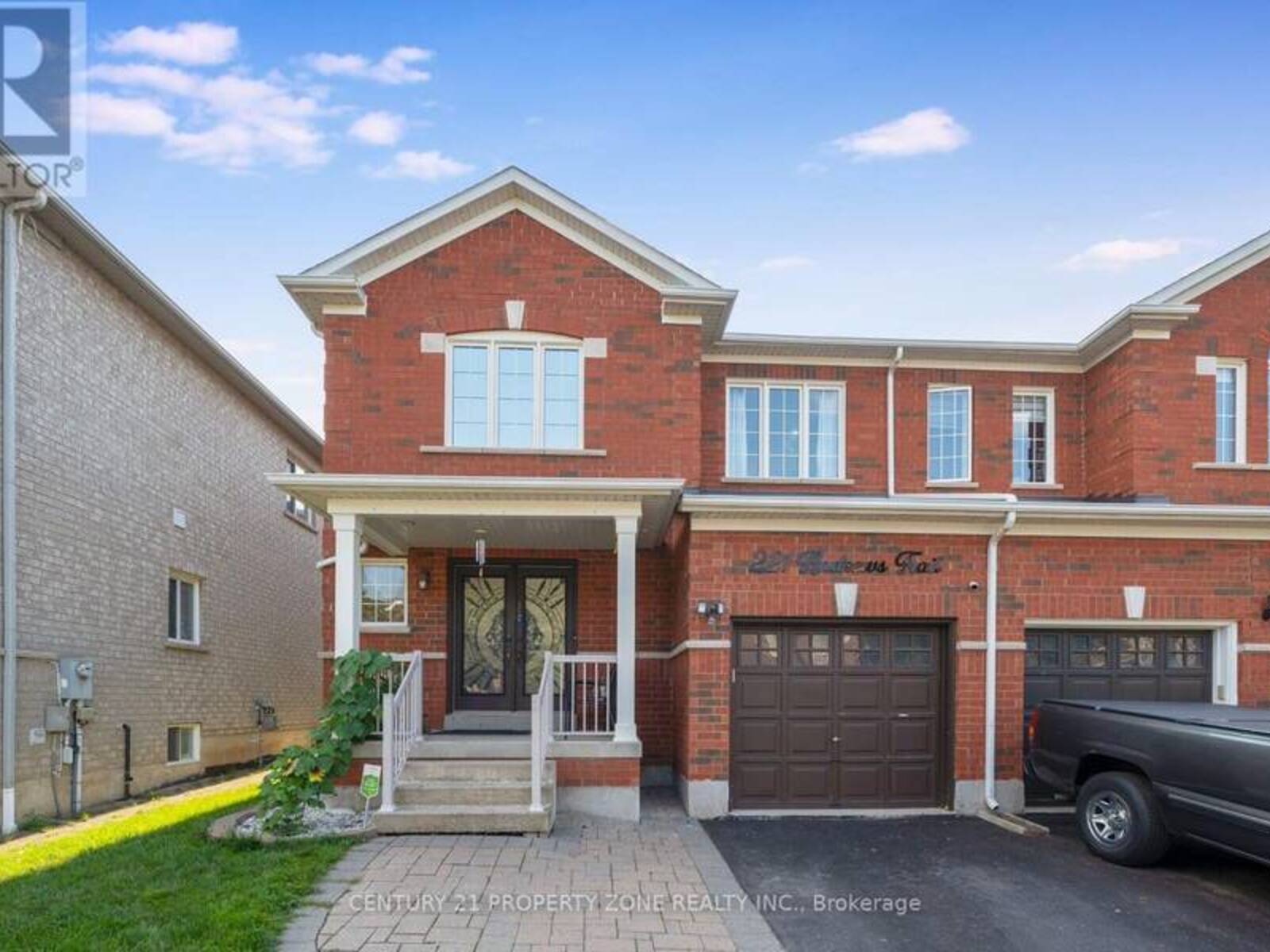 221 ANDREWS TRAIL, Milton, Ontario L9T 6S7