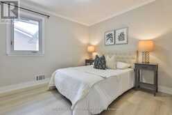 45 DOONAREE DRIVE | Toronto Ontario | Slide Image Fifteen