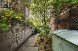 33A HENRY STREET | Toronto Ontario | Slide Image Five