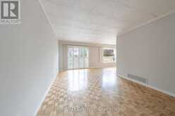 12 DEEPROSE LANE | Ajax Ontario | Slide Image Eight