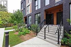16 - 178 CLONMORE DRIVE | Toronto Ontario | Slide Image Three