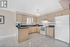 30 GRACEVIEW COURT | Vaughan Ontario | Slide Image Eleven