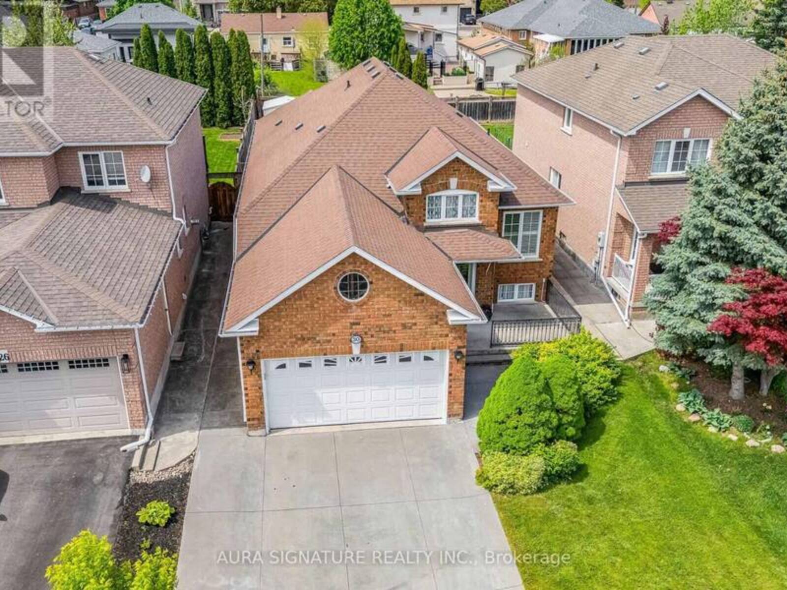 30 GRACEVIEW COURT, Vaughan, Ontario L4L 9C4