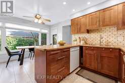 515 LONDON ROAD | Newmarket Ontario | Slide Image Twelve