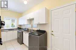 128 CARMELA AVENUE | Richmond Hill Ontario | Slide Image Sixteen