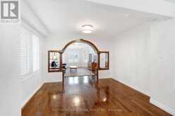 26 ALBERY CRESCENT | Aurora Ontario | Slide Image Twelve