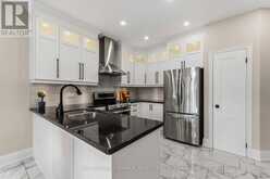 39 BANNERMAN DRIVE | Bradford West Gwillimbury Ontario | Slide Image Twelve