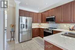 9 WHITE BEACH CRESCENT | Vaughan Ontario | Slide Image Fifteen