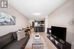 701 - 73 KING WILLIAM CRESCENT | Richmond Hill Ontario | Slide Image Ten