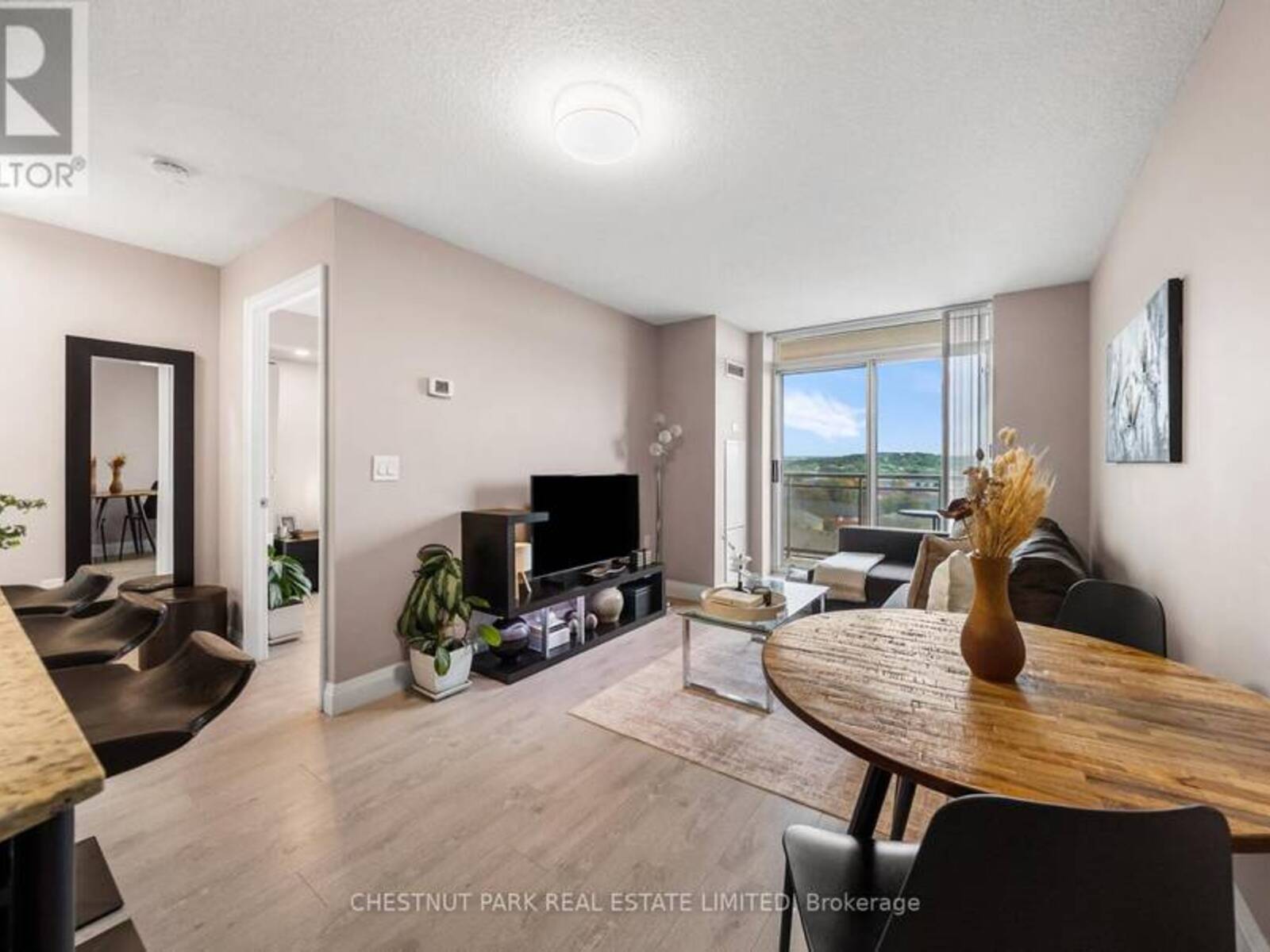 701 - 73 KING WILLIAM CRESCENT, Richmond Hill, Ontario L4B 0C2