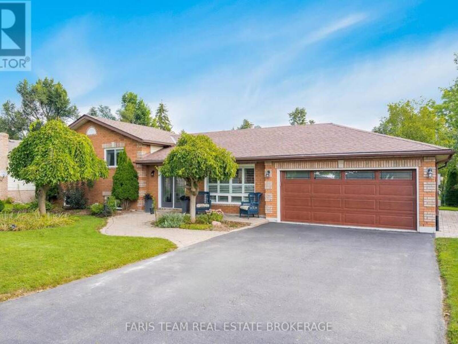 2032 CHANTLER STREET, Innisfil, Ontario L9S 1B5