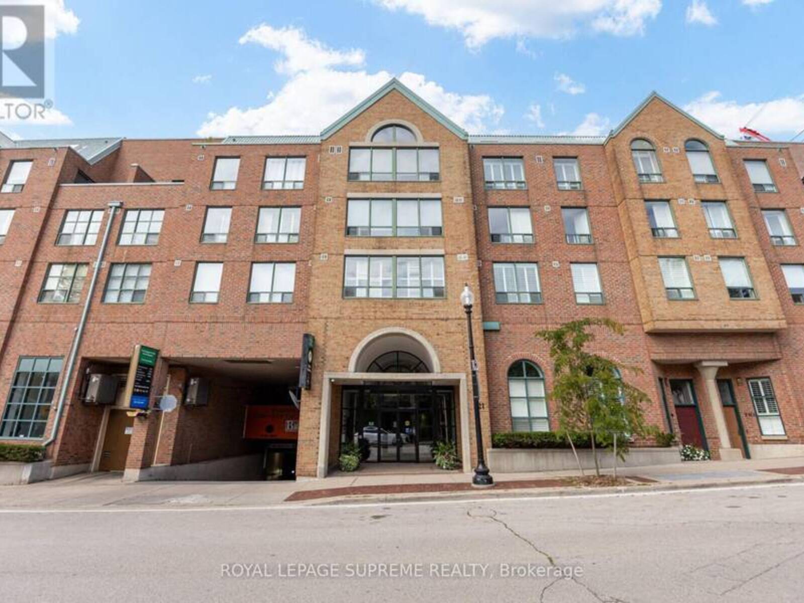 204 - 221 ROBINSON STREET E, Oakville, Ontario L6J 7N9
