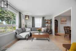 8 SMITH CRESCENT | Toronto Ontario | Slide Image Eleven