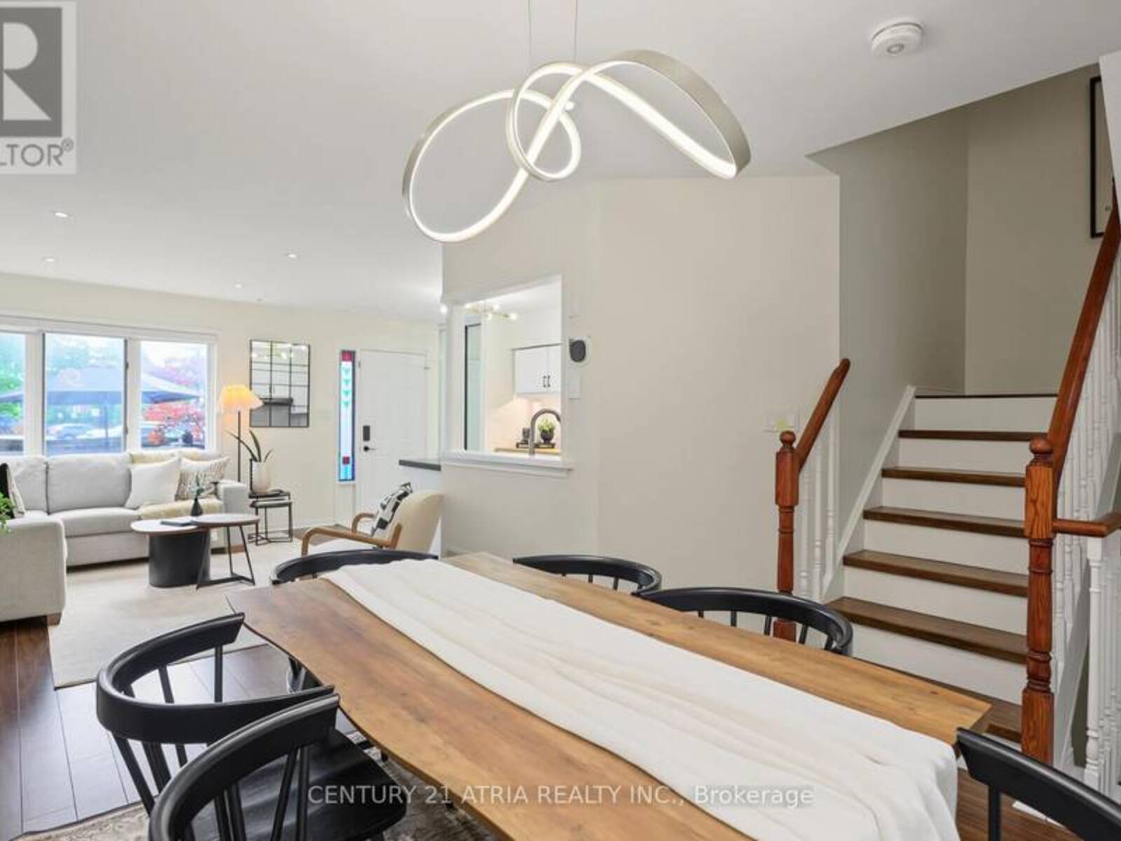 5 - 1241 PARKWEST PLACE, Mississauga, Ontario L5E 3J3