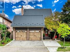 301 KINGSBRIDGE GARDEN CIRCLE Mississauga Ontario, L5R 1L2