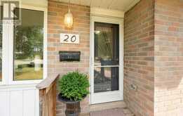 20 GLENGROVE COURT | Brampton Ontario | Slide Image Five