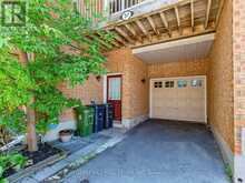 37 BIRDSTONE CRESCENT | Toronto Ontario | Slide Image Forty