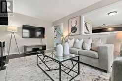 1518 RAWLINGS DRIVE | Pickering Ontario | Slide Image Ten