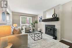 1518 RAWLINGS DRIVE | Pickering Ontario | Slide Image Nine