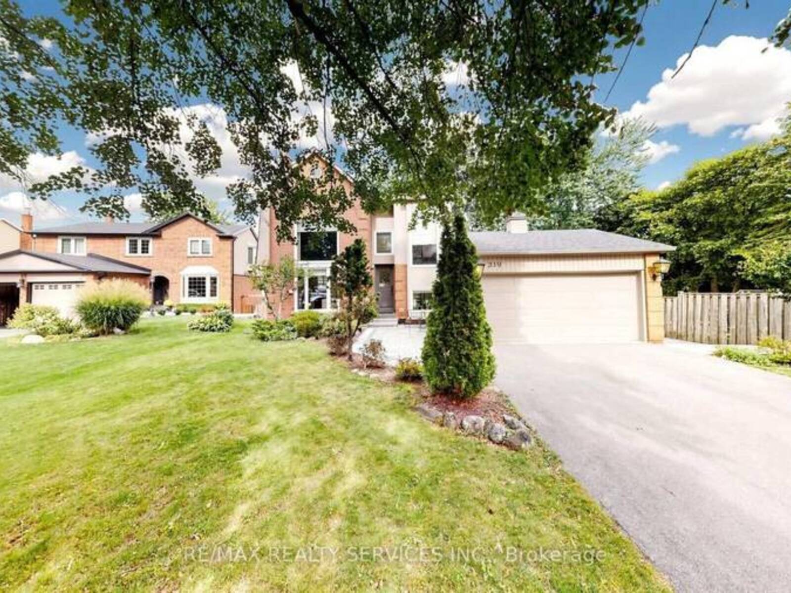 319 DINGLE COURT, Caledon, Ontario L7E 4T2