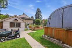21 OAKWOOD AVENUE | Kitchener Ontario | Slide Image Ten
